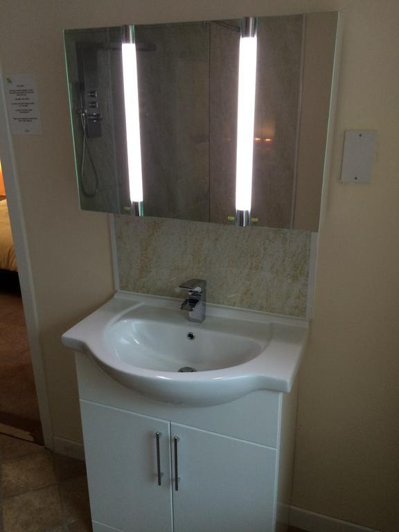 Zara Continental Hotel Langholm Room photo