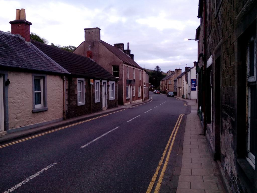 Zara Continental Hotel Langholm Exterior photo